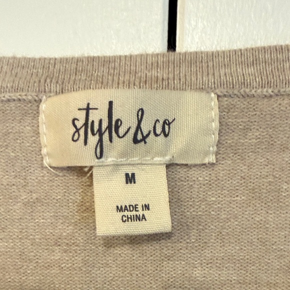 Style & Co. Beige Lace Trim Long Sleeve Top - Picture 3 of 10